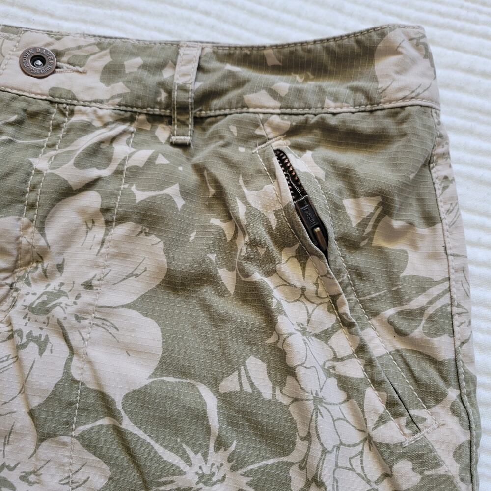 Eddie Bauer Womens 6P Green Khaki Floral Camo Cargo Skirt Mini 100% Cotton - Picture 2 of 4